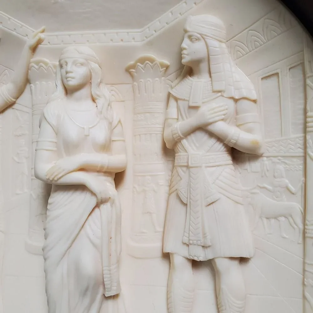 Aida A first edition in Ivory Alabaster hand carved opera collection plate decor